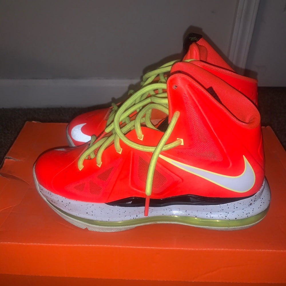 LEBRON X